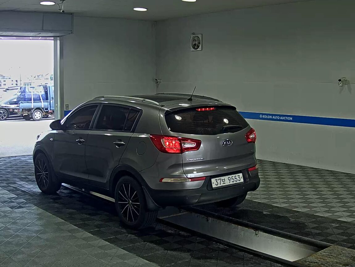 KIA SPORTAGE R DIESEL R2.0 2WD TLX PREMIUM MODEL 2011 - zdjęcie 6