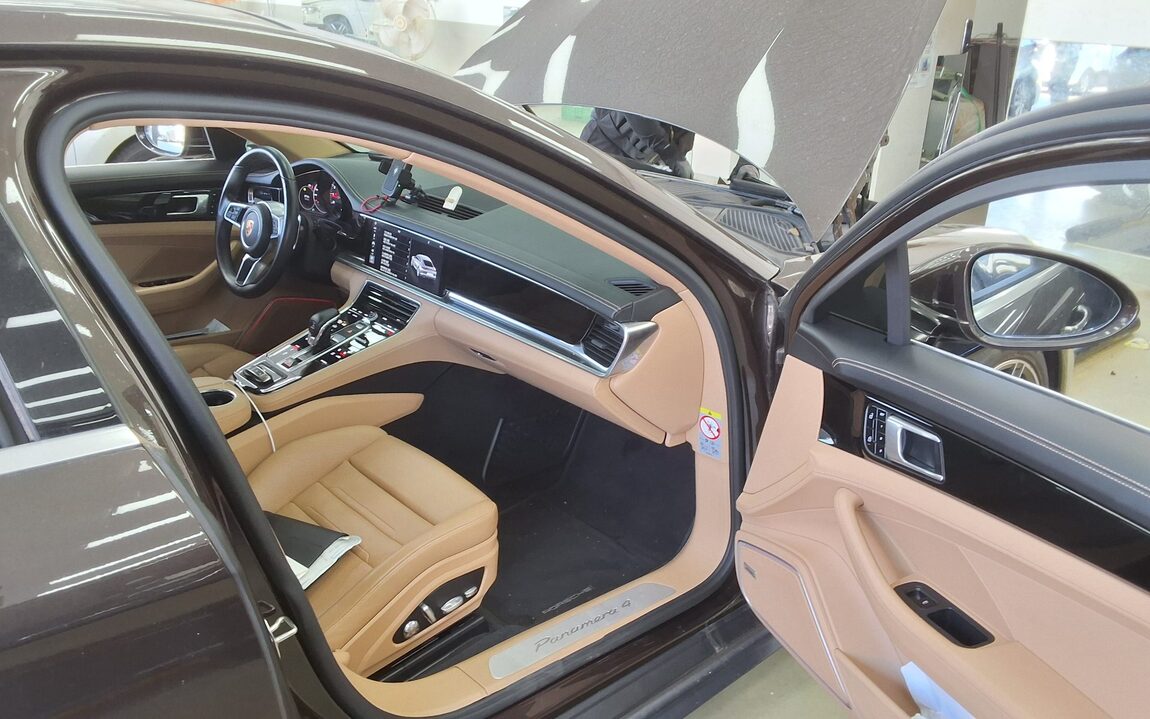 PORSCHE PANAMERA (2ND GEN) 3.0 4 2020 - zdjęcie 14