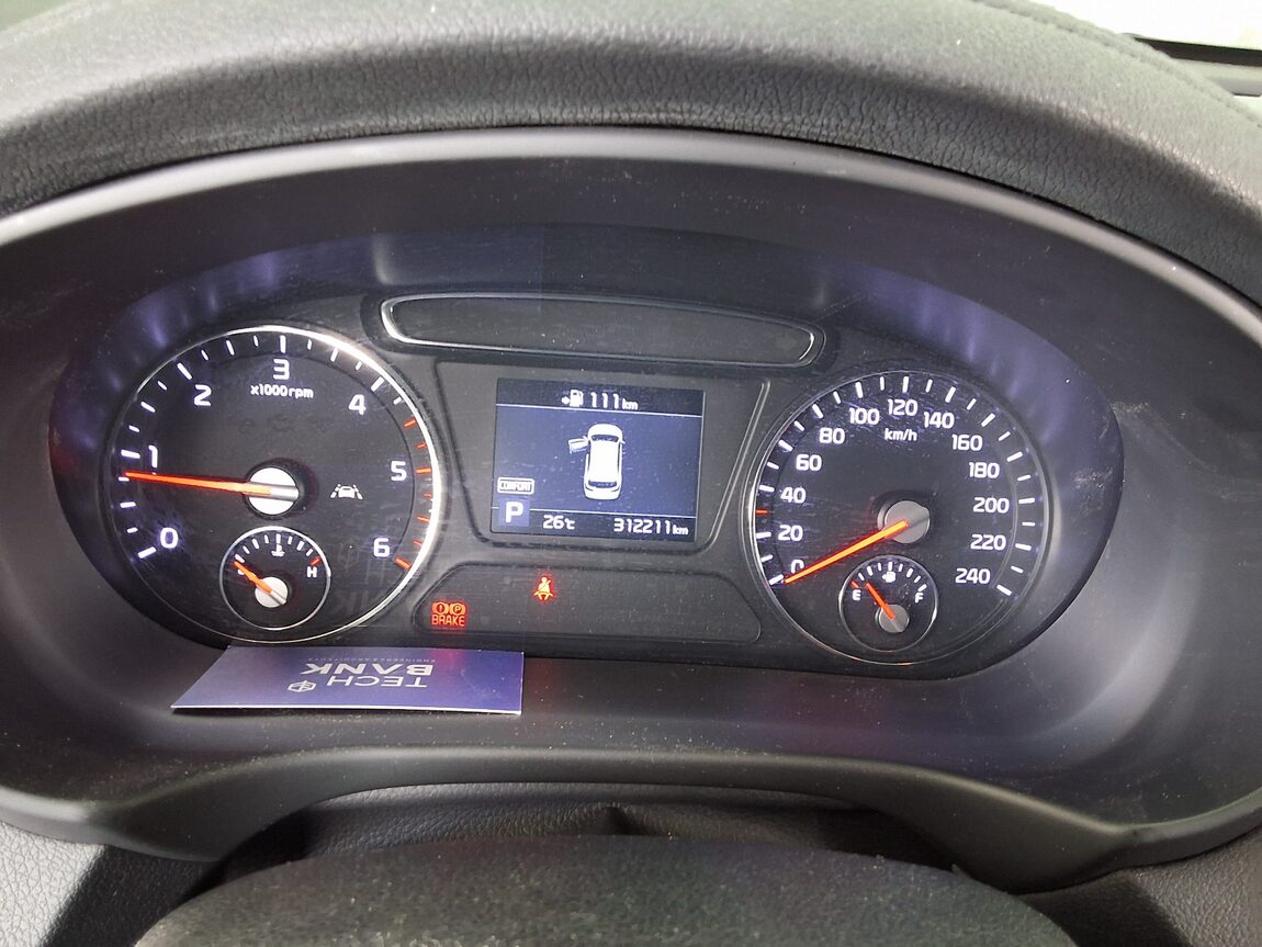 KIA THE NEW SORENTO DIESEL R2.2 4WD NOBLESSE 2019 - zdjęcie 9
