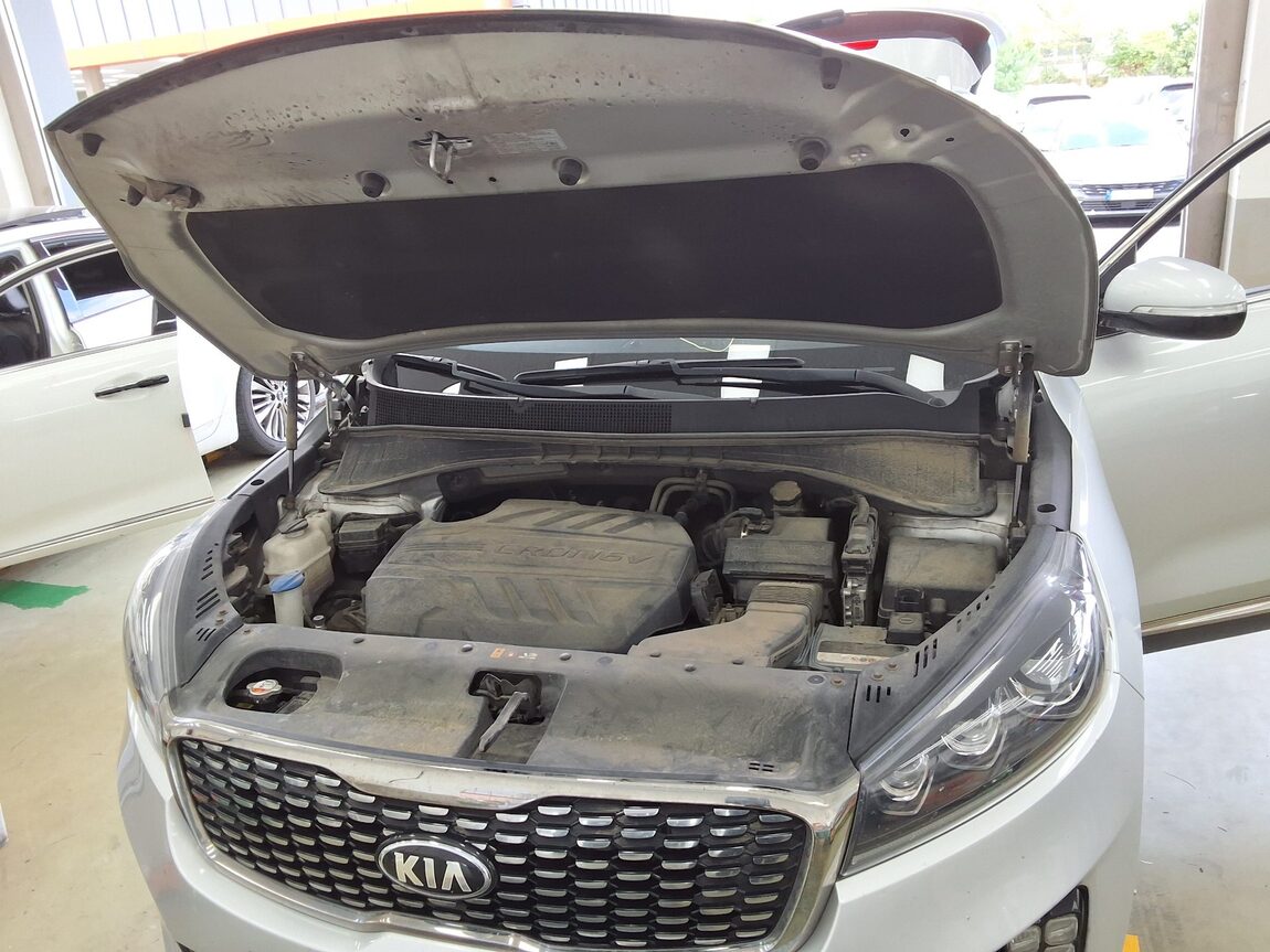 KIA THE NEW SORENTO DIESEL R2.2 4WD NOBLESSE 2019 - zdjęcie 20