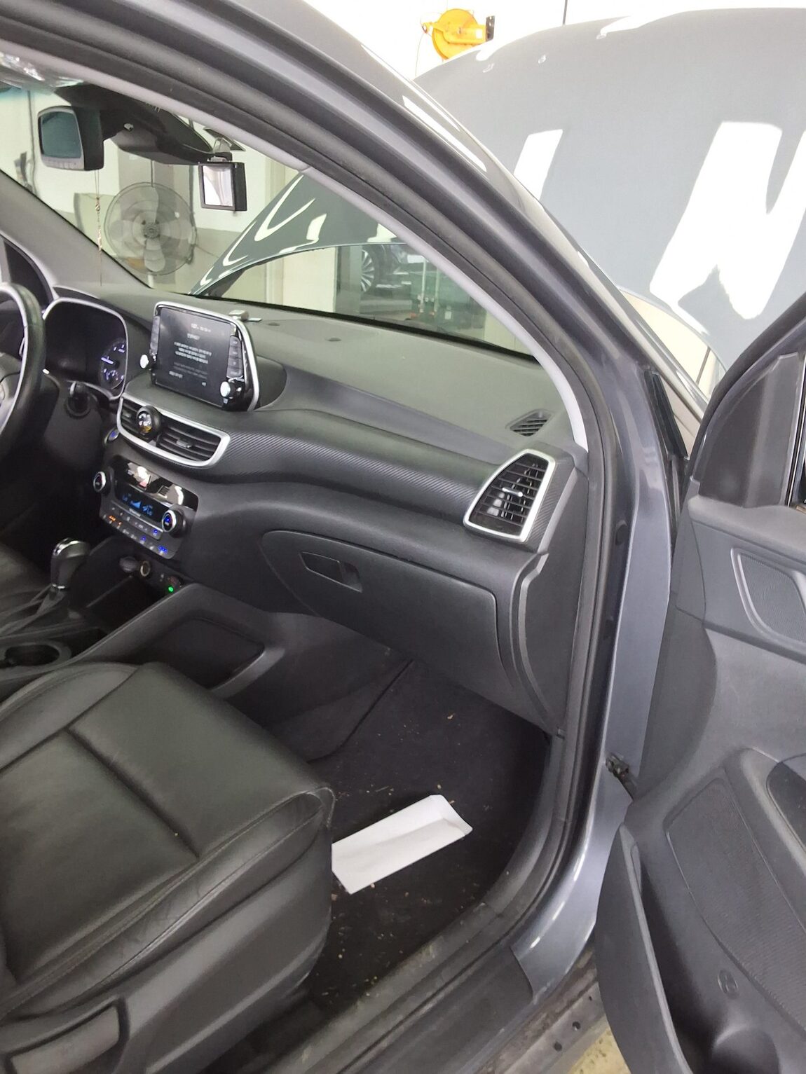 HYUNDAI NEW TUCSON 2.0 DIESEL 2WD MODERN 2020 - zdjęcie 14