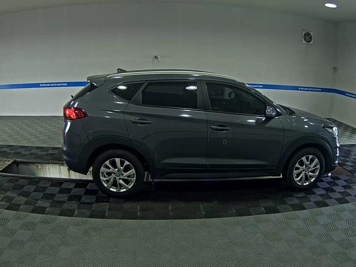 HYUNDAI NEW TUCSON 2.0 DIESEL 2WD MODERN 2020 - zdjęcie 4
