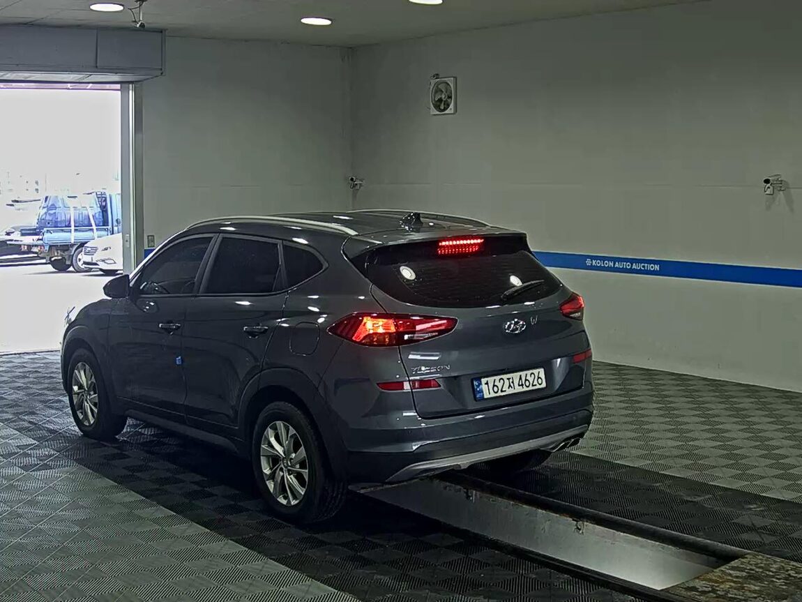 HYUNDAI NEW TUCSON 2.0 DIESEL 2WD MODERN 2020 - zdjęcie 6