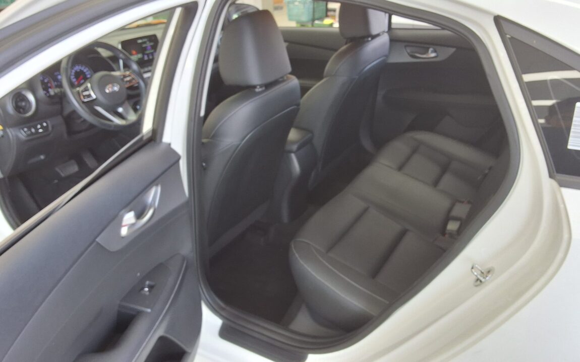KIA ALL NEW K3 1.6 GASOLINE PRESTIGE 2021 - zdjęcie 12
