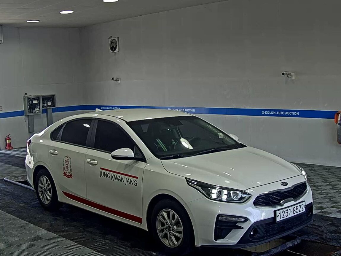 KIA ALL NEW K3 1.6 GASOLINE PRESTIGE 2021 - zdjęcie 3
