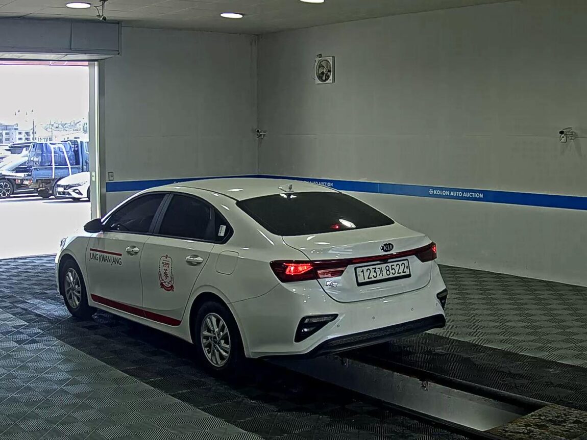 KIA ALL NEW K3 1.6 GASOLINE PRESTIGE 2021 - zdjęcie 6