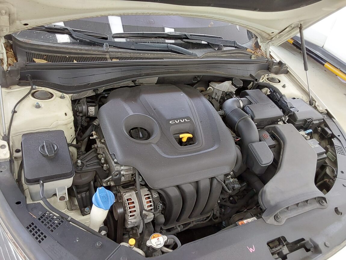 KIA NEW K5 2.0 GASOLINE PRESTIGE SX 2017 - zdjęcie 19