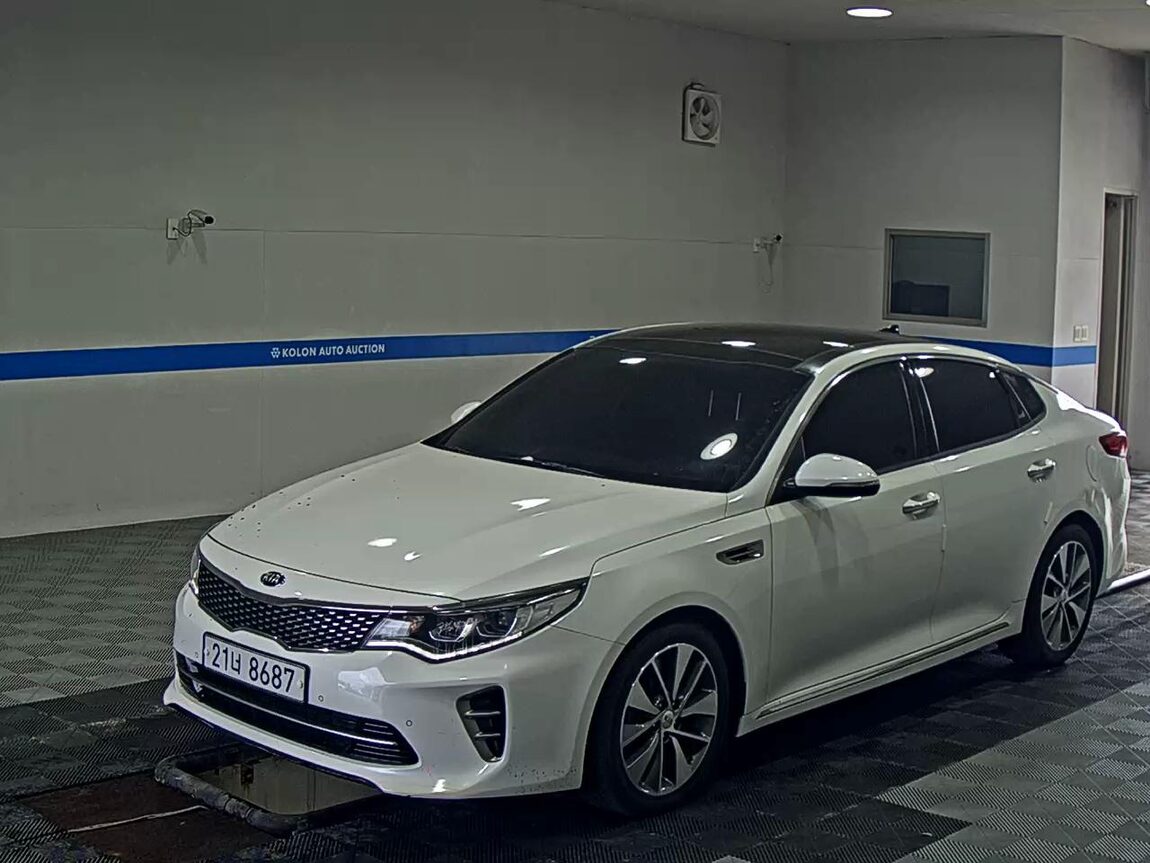KIA NEW K5 2.0 GASOLINE PRESTIGE SX 2017 - zdjęcie 2