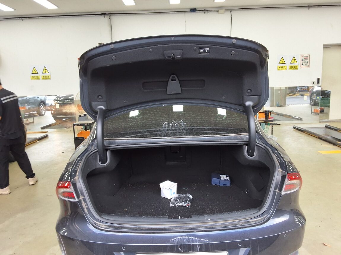 HYUNDAI THE NEW GRANDEUR IG GASOLINE 2.5 EXCLUSIVE 2020 - zdjęcie 15