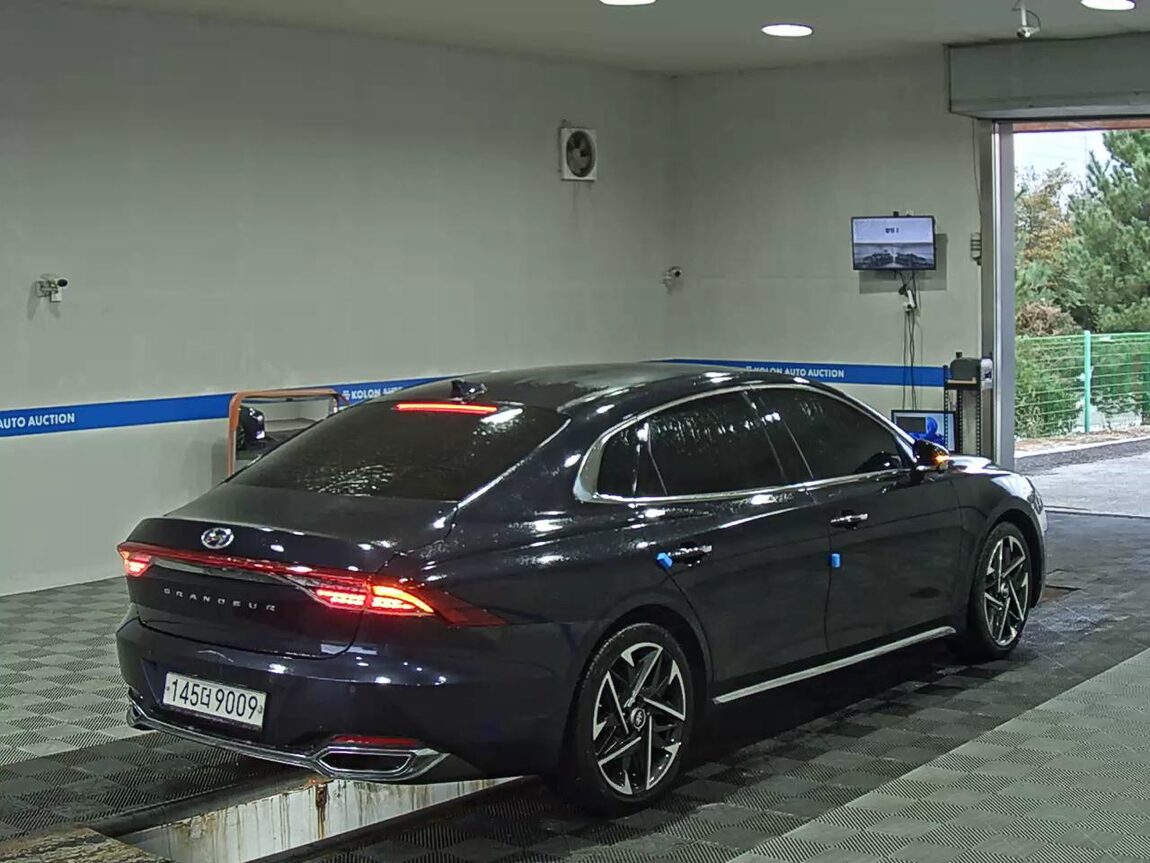 HYUNDAI THE NEW GRANDEUR IG GASOLINE 2.5 EXCLUSIVE 2020 - zdjęcie 5