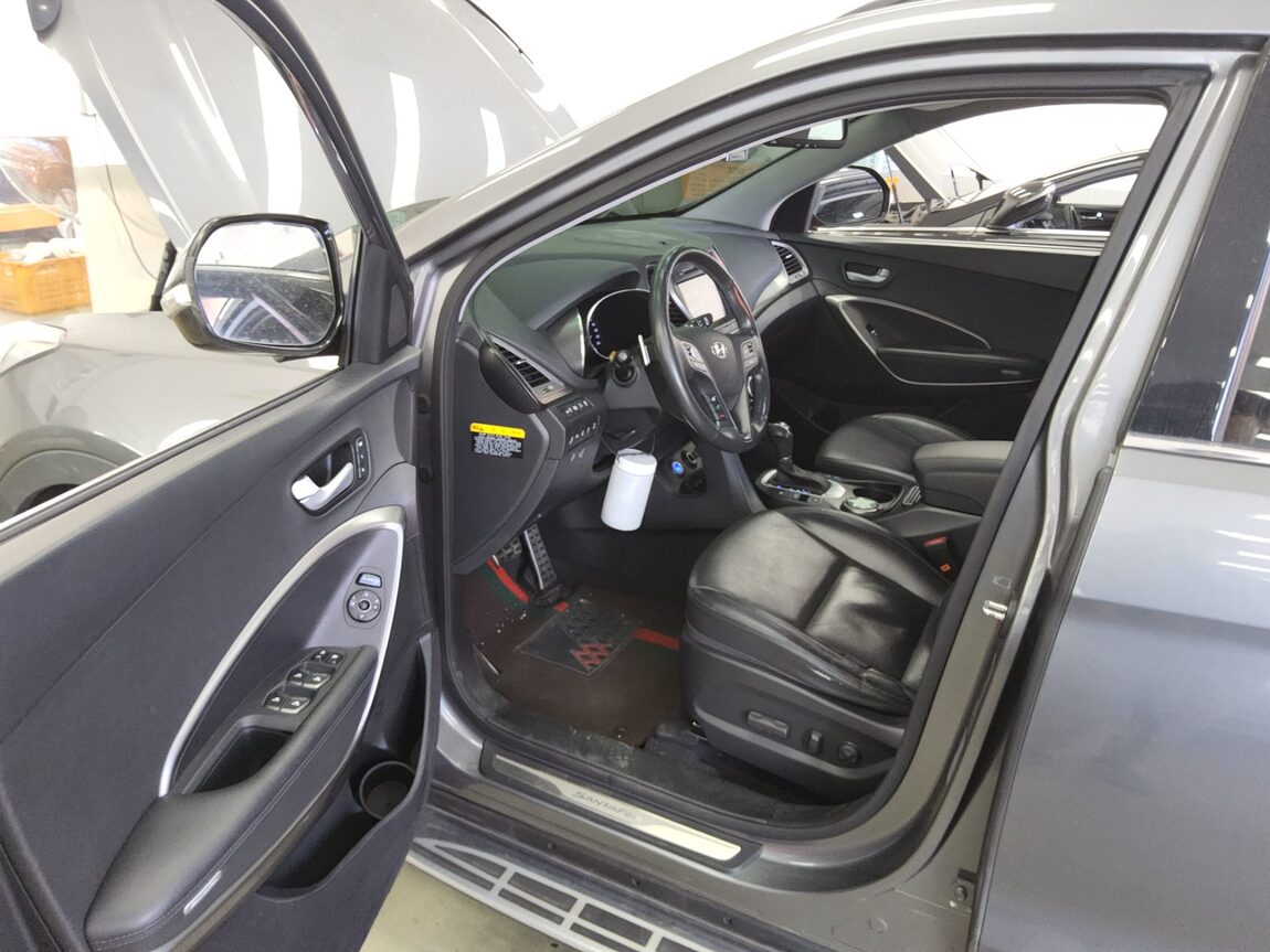 HYUNDAI SANTA FE THE PRIME DIESEL R2.0 2WD EXCLUSIVE 2016 - zdjęcie 10