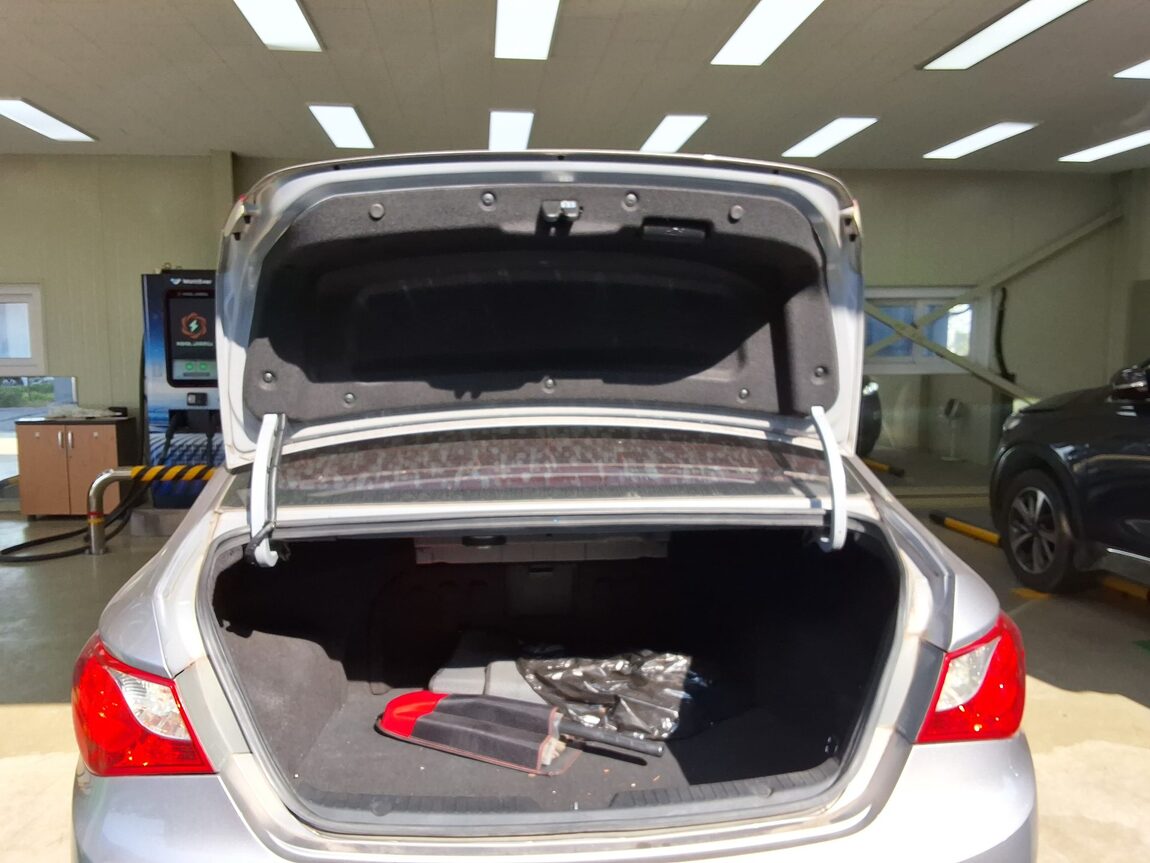 HYUNDAI YF SONATA Y20 LUXURY 2012 - zdjęcie 16