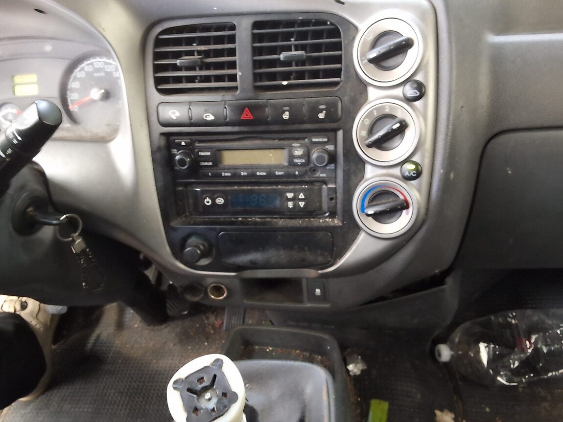KIA BONGO III CARGO CRDi KING CAB EXTRA LONG WHEELBASE 2016 - zdjęcie 20