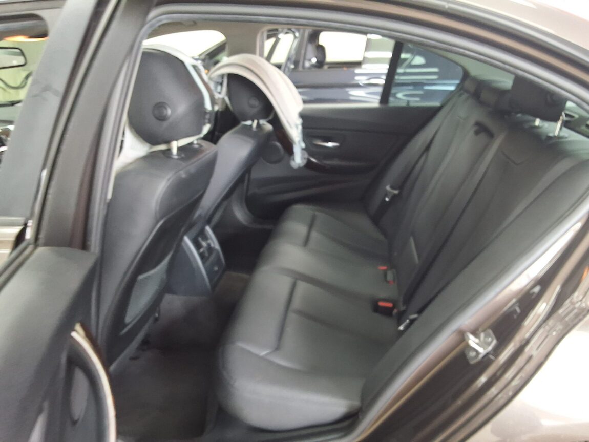 BMW 3 SERIES (6TH GEN) 320d xDRIVE 2015 - zdjęcie 13