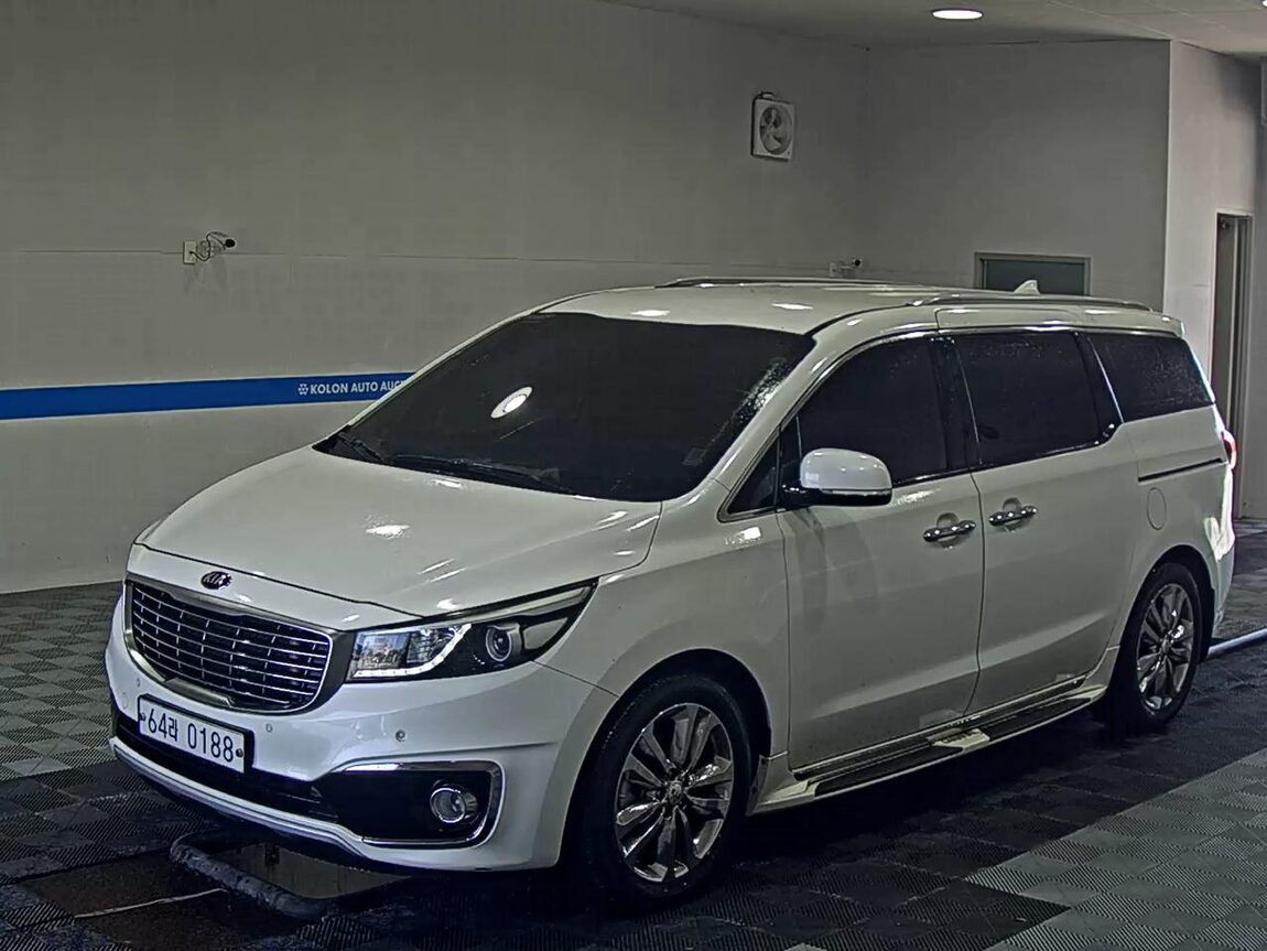 KIA ALL NEW CARNIVAL 7-SEATER LIMOUSINE DIESEL VIP 2017 - zdjęcie 2