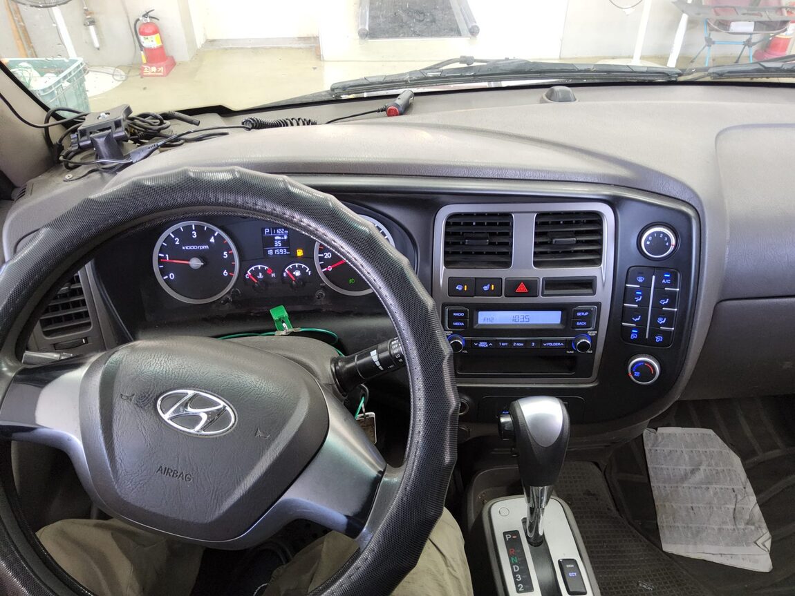 HYUNDAI PORTER II CRDi STANDARD CAB EXTRA LONG WHEELBASE STYLE 2019 - zdjęcie 15