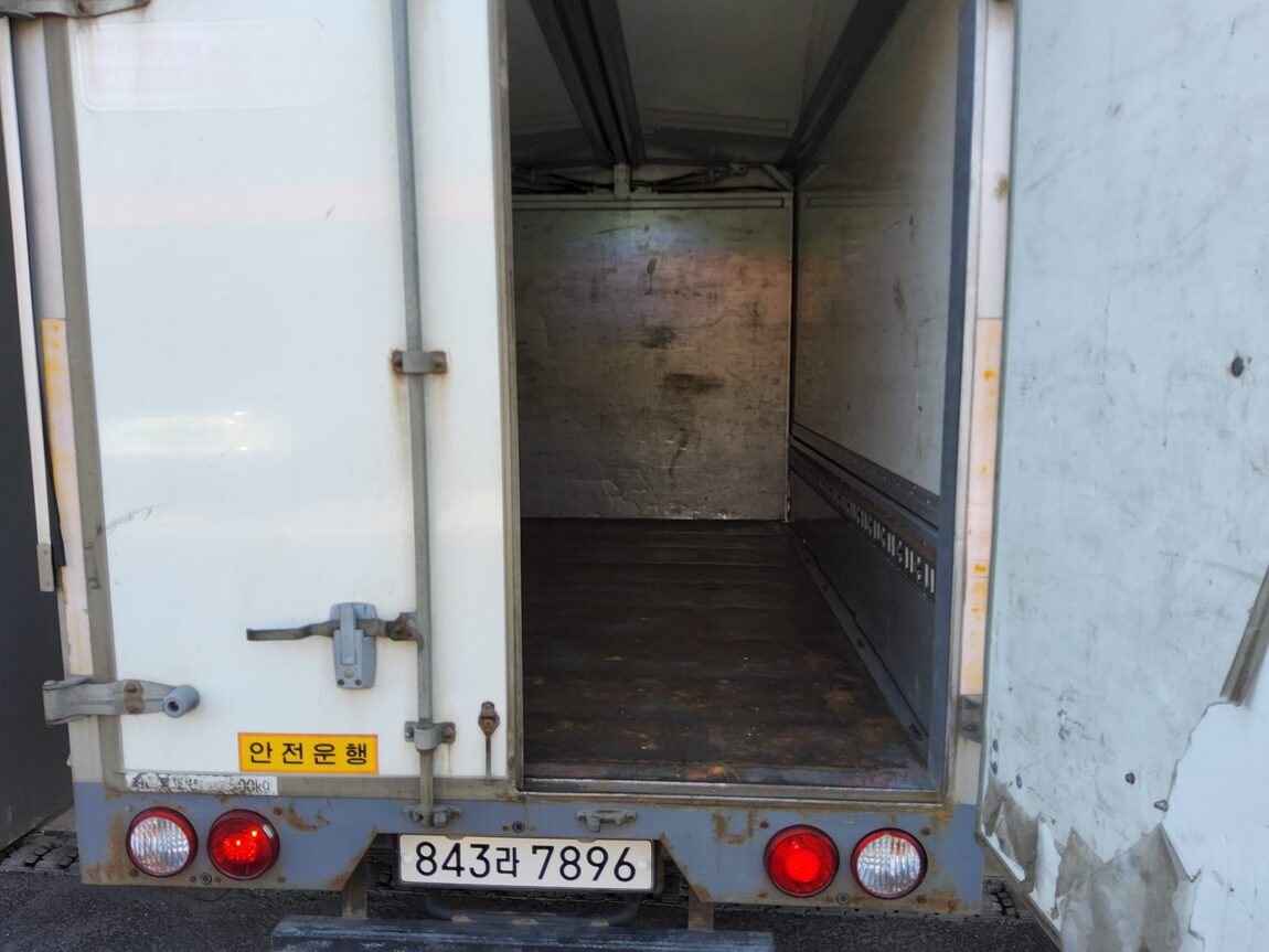 HYUNDAI PORTER II CRDi STANDARD CAB EXTRA LONG WHEELBASE STYLE 2019 - zdjęcie 13