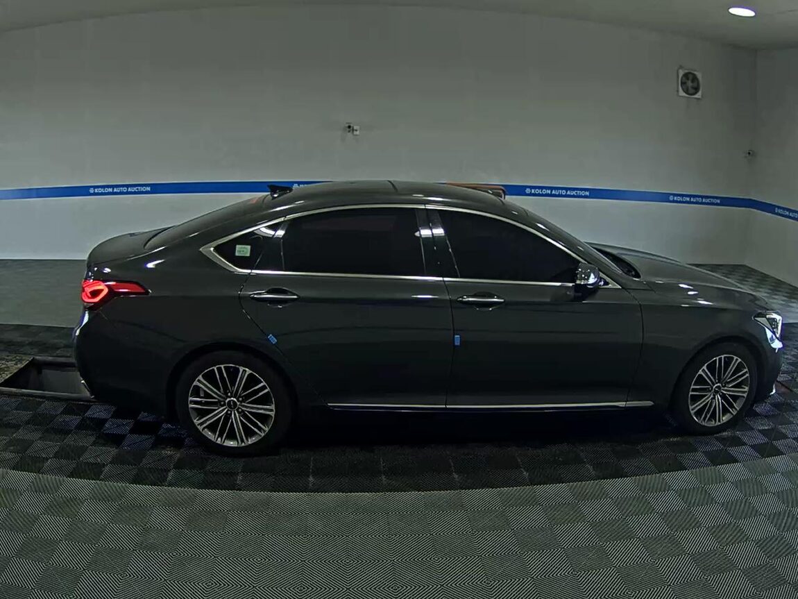 GENESIS G80 3.3 GDi AWD LUXURY 2017 - zdjęcie 4