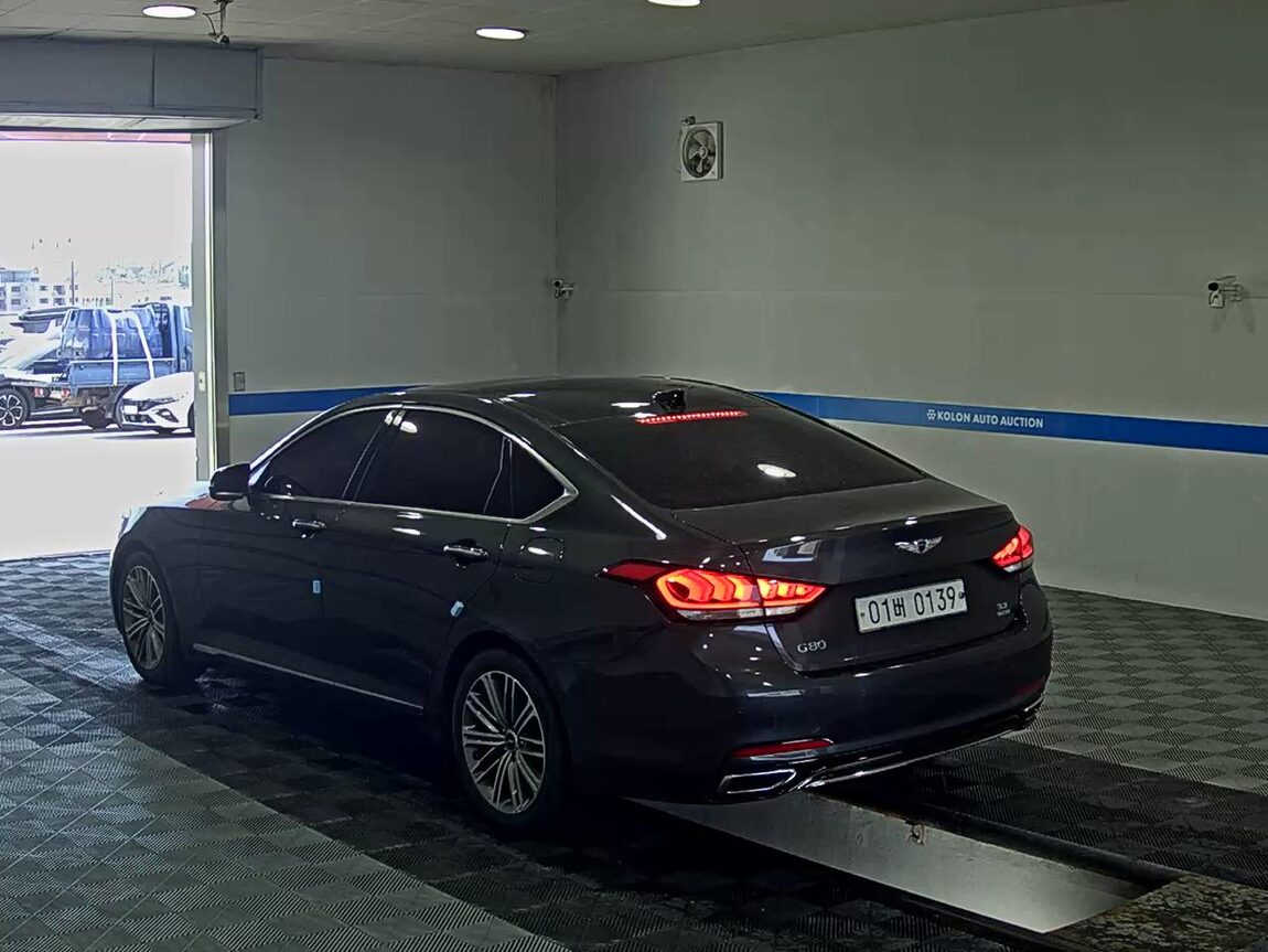 GENESIS G80 3.3 GDi AWD LUXURY 2017 - zdjęcie 6