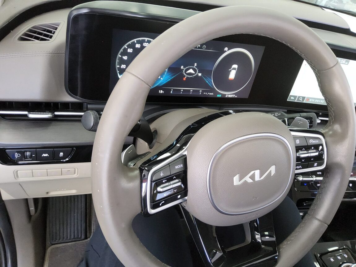 KIA NEW CARNIVAL (KA4) 9-SEATER DIESEL SIGNATURE 2022 - zdjęcie 17