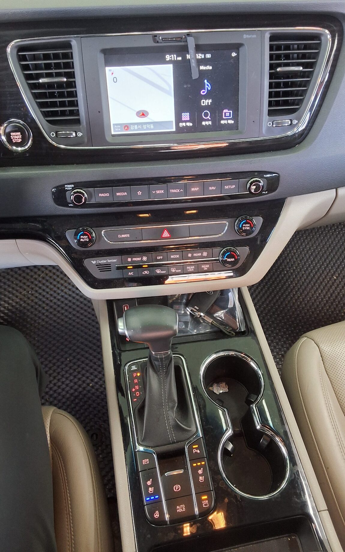 KIA THE NEW CARNIVAL 9-SEATER DIESEL NOBLESSE SPECIAL 2019 - zdjęcie 18