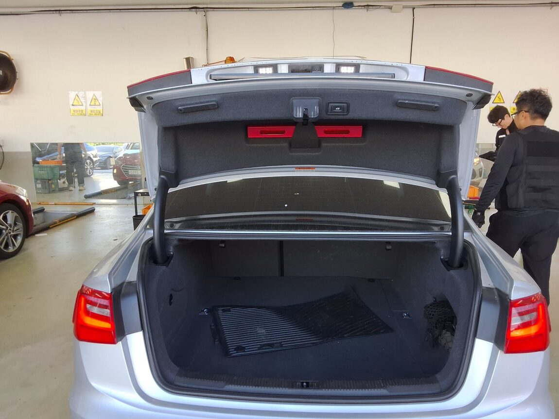 AUDI A6 (4TH GEN) 45 TDI QUATTRO 2015 - zdjęcie 15