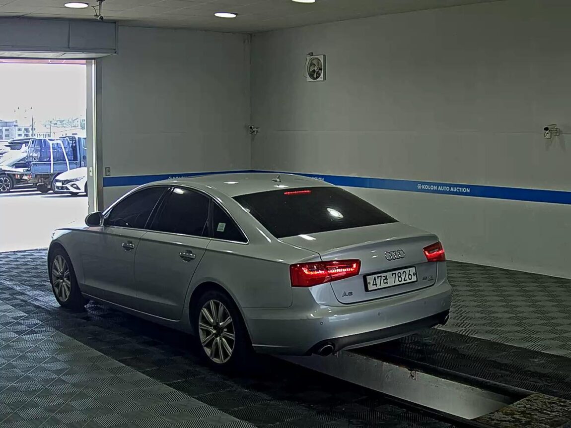 AUDI A6 (4TH GEN) 45 TDI QUATTRO 2015 - zdjęcie 6