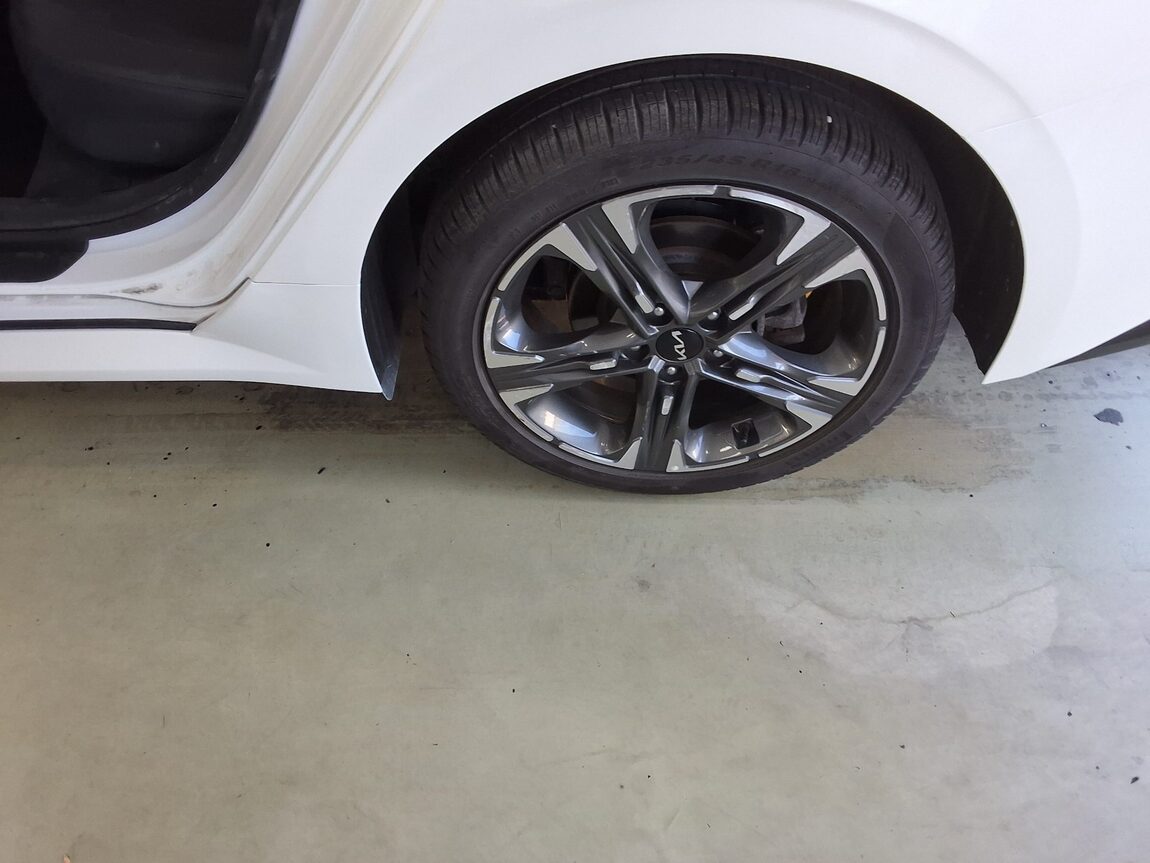 KIA NEW K5 (DL3) 1.6 GASOLINE TURBO PRESTIGE 2023 - zdjęcie 21