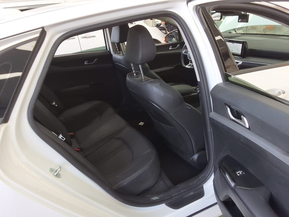 KIA NEW K5 (DL3) 1.6 GASOLINE TURBO PRESTIGE 2023 - zdjęcie 13