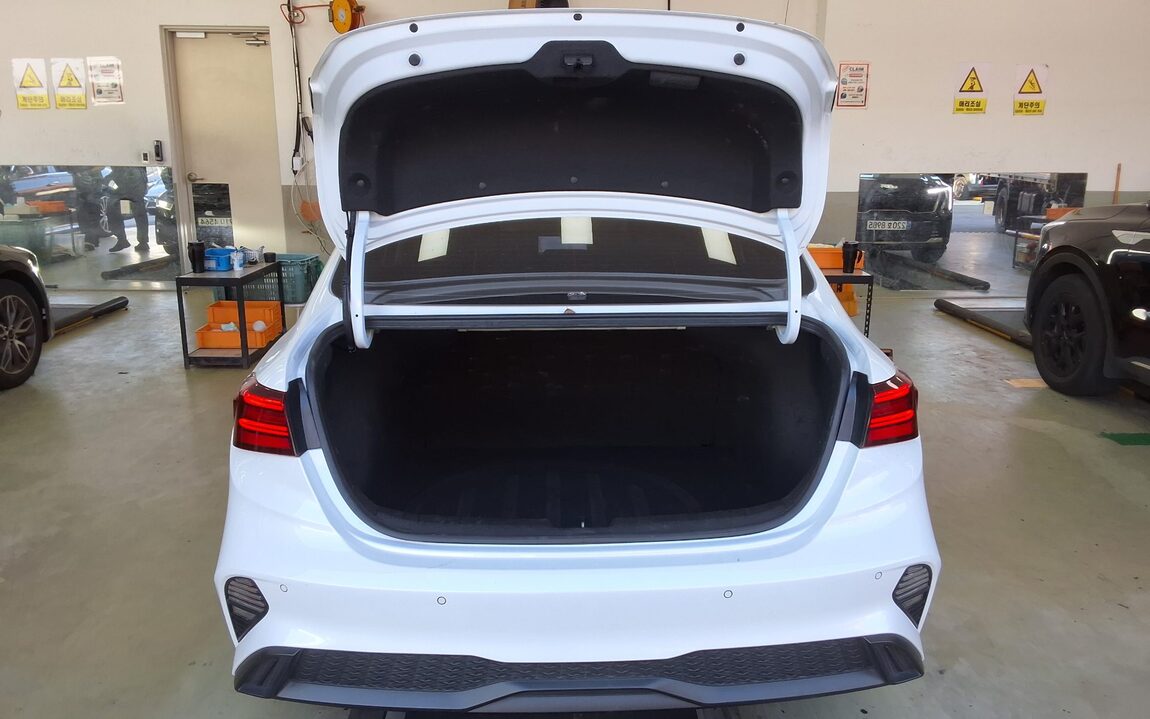 KIA THE NEW K3 1.6 GASOLINE PRESTIGE 2022 - zdjęcie 15