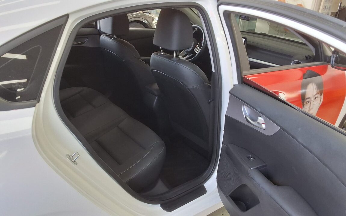 KIA THE NEW K3 1.6 GASOLINE PRESTIGE 2022 - zdjęcie 13