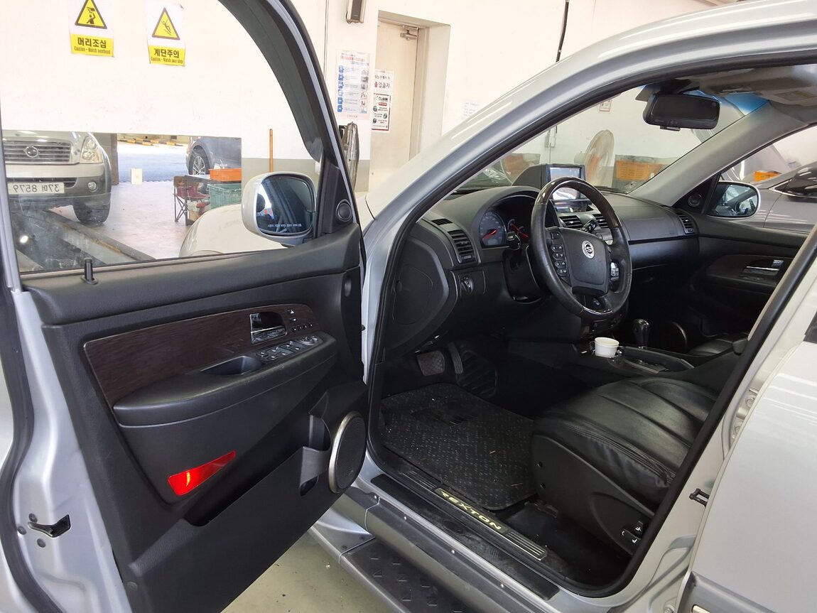 KG MOBILITY (SSANGYONG) SUPER REXTON 4WD RX4 LUXURY MODEL 2011 - zdjęcie 10