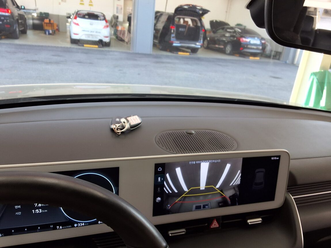HYUNDAI IONIQ 5 EV 2WD LONG RANGE EXCLUSIVE 2022 - zdjęcie 25