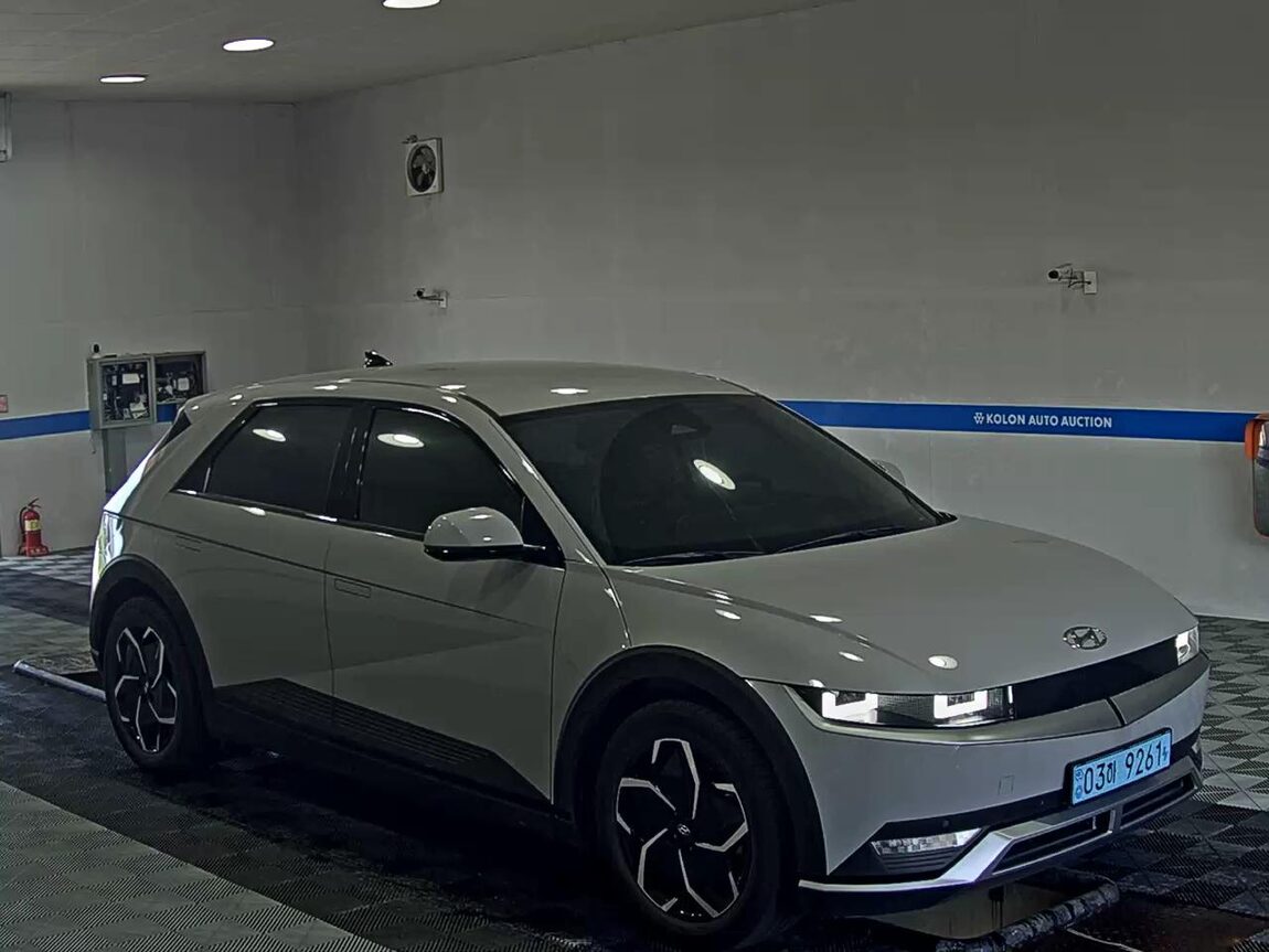 HYUNDAI IONIQ 5 EV 2WD LONG RANGE EXCLUSIVE 2022 - zdjęcie 3