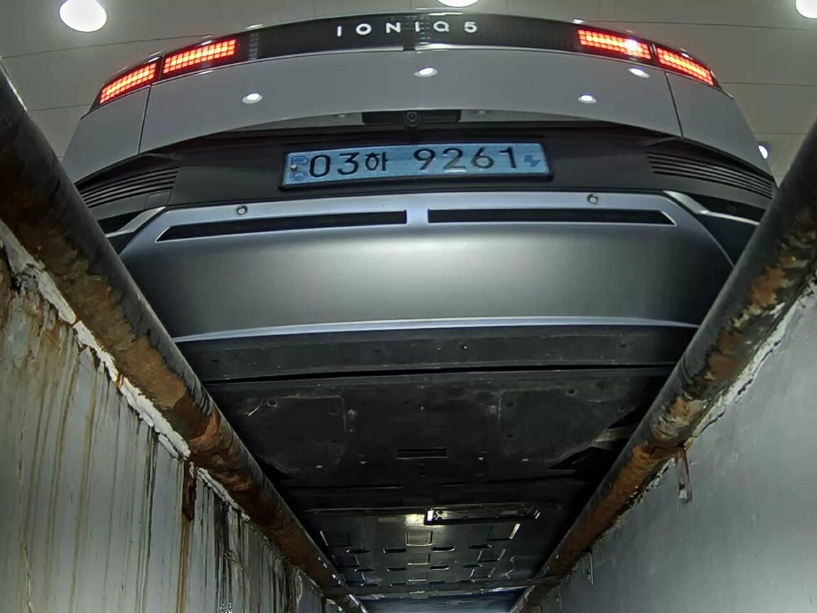 HYUNDAI IONIQ 5 EV 2WD LONG RANGE EXCLUSIVE 2022 - zdjęcie 8