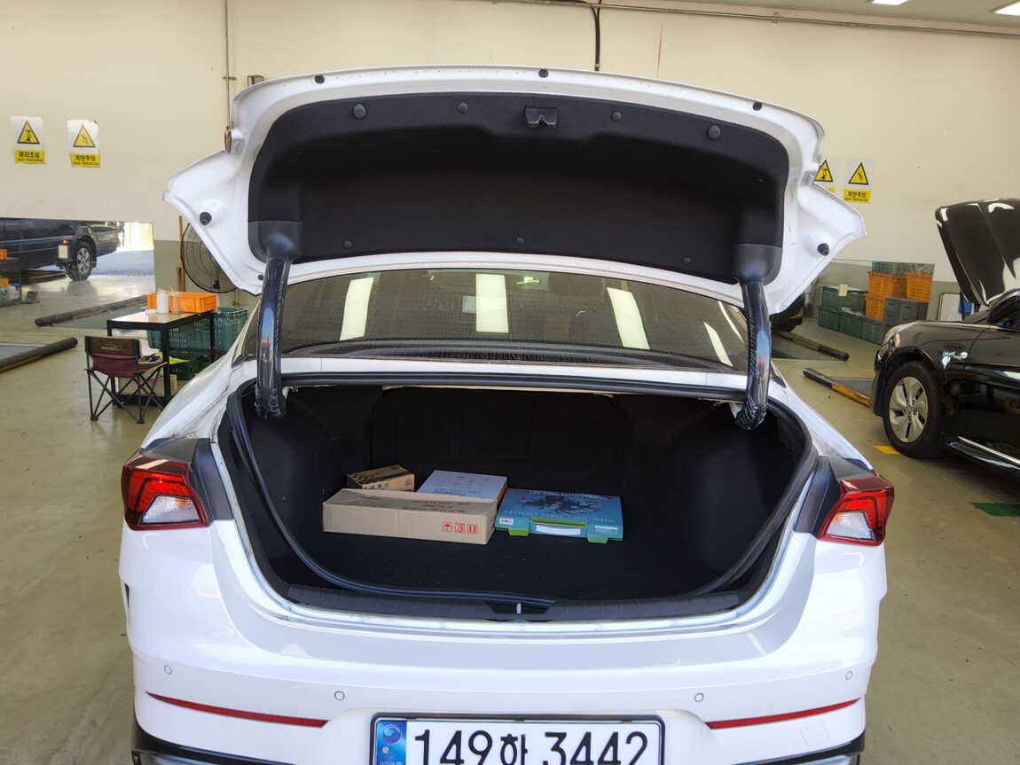 KIA NEW K5 (DL3) 2.0 GASOLINE TRENDY 2020 - zdjęcie 15