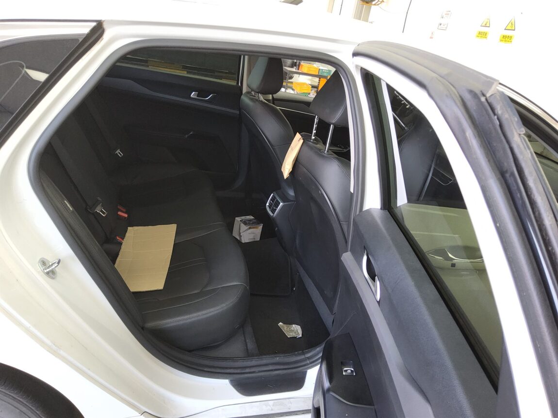 KIA NEW K5 (DL3) 2.0 GASOLINE TRENDY 2020 - zdjęcie 13