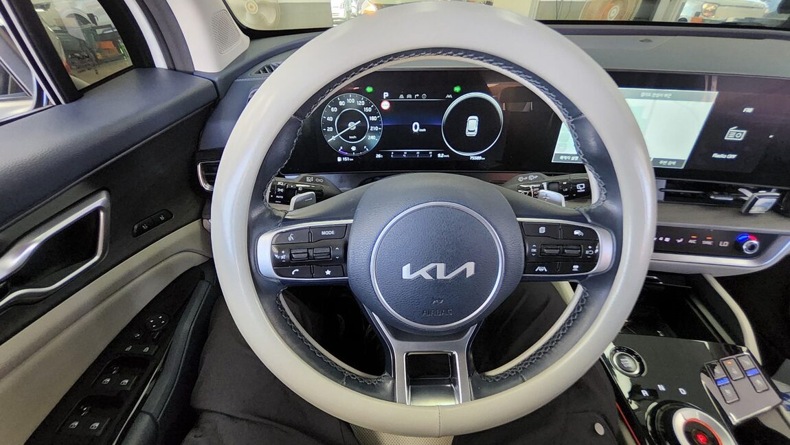 KIA THE ALL NEW SPORTAGE 2.0 LPG 2WD SIGNATURE 2023 - zdjęcie 20