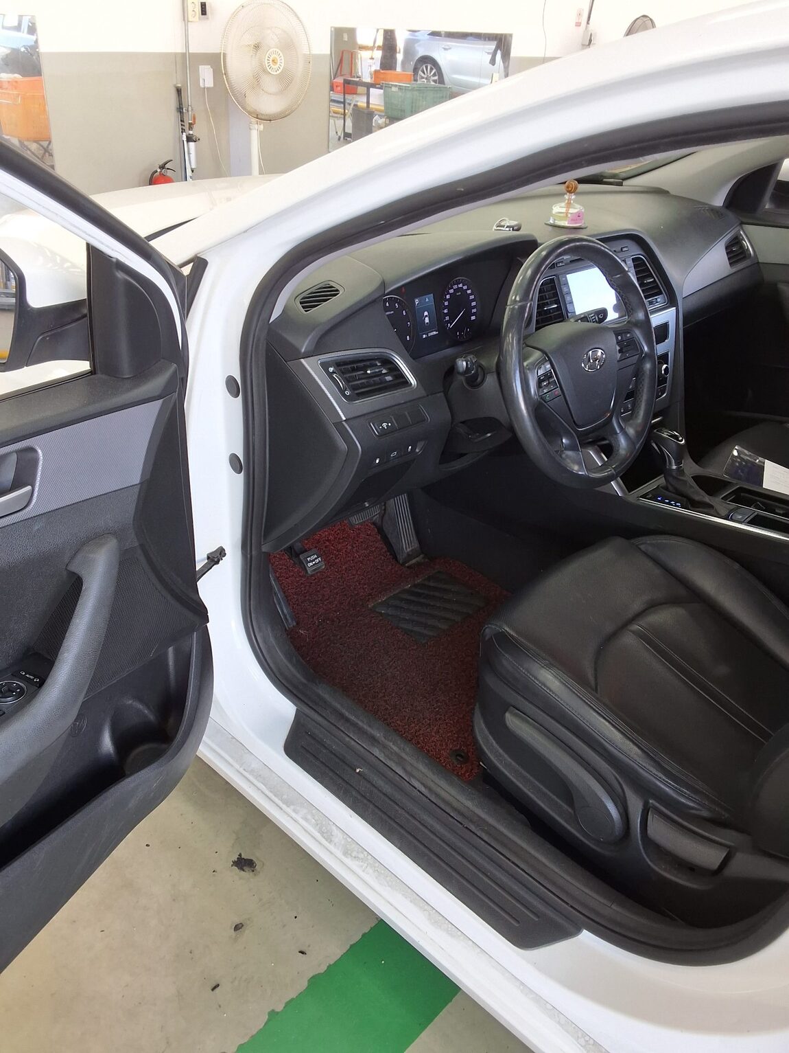 HYUNDAI LF SONATA LPi RENTAL CAR SMART 2017 - zdjęcie 10