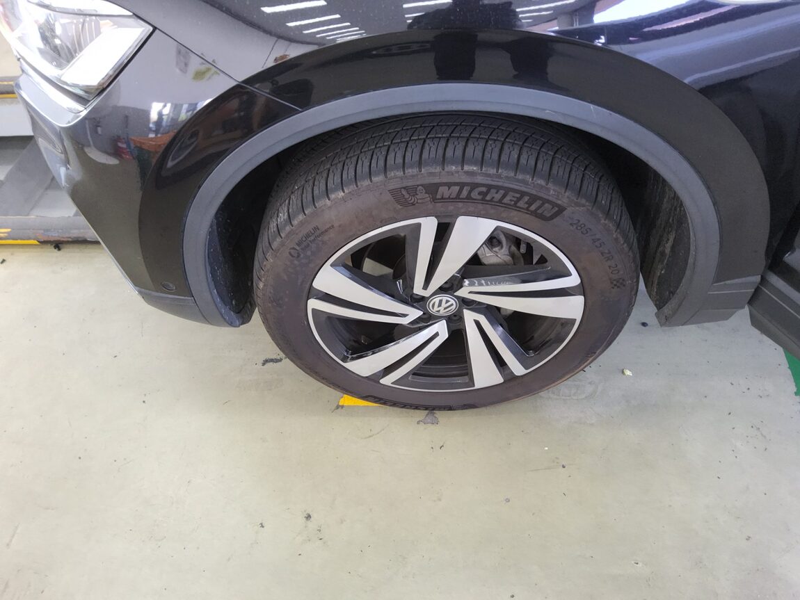 VOLKSWAGEN TOUAREG (3RD GEN) 3.0 TDI PREMIUM 2020 - zdjęcie 21