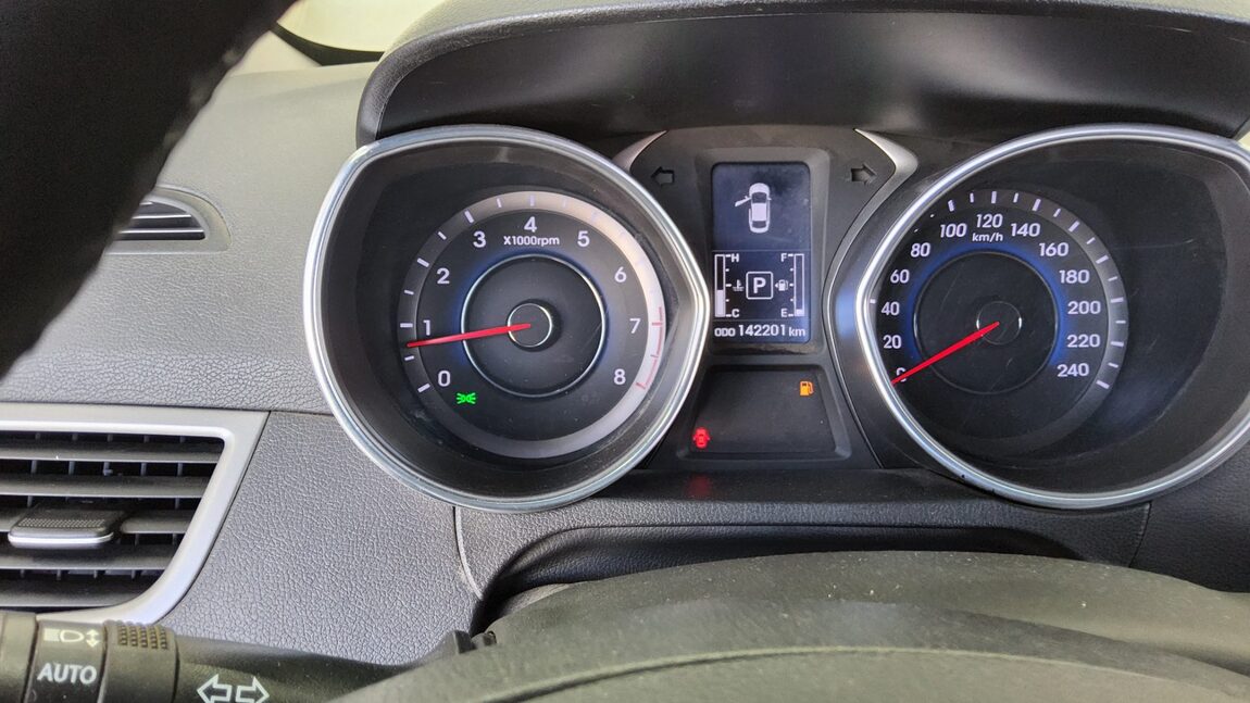 HYUNDAI THE NEW AVANTE MD 1.6 GDi MODERN 2014 - zdjęcie 9