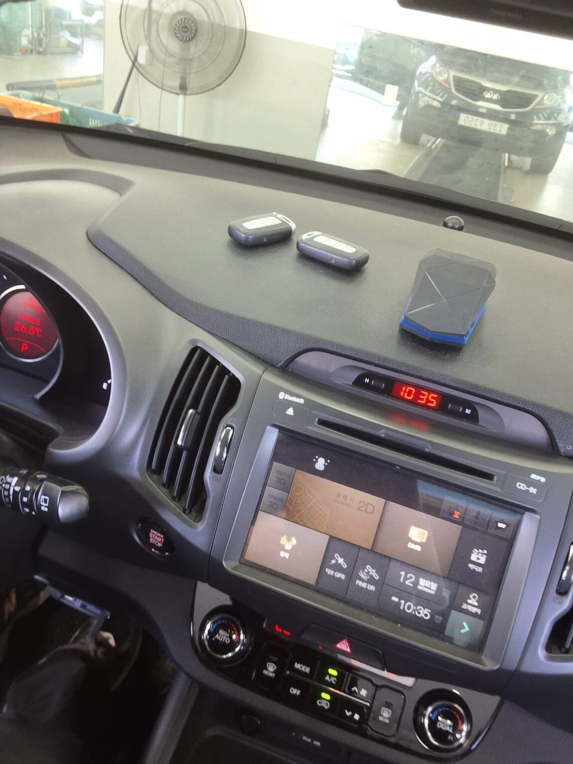 KIA SPORTAGE R DIESEL R2.0 2WD TLX LUXURY MODEL 2013 - zdjęcie 17