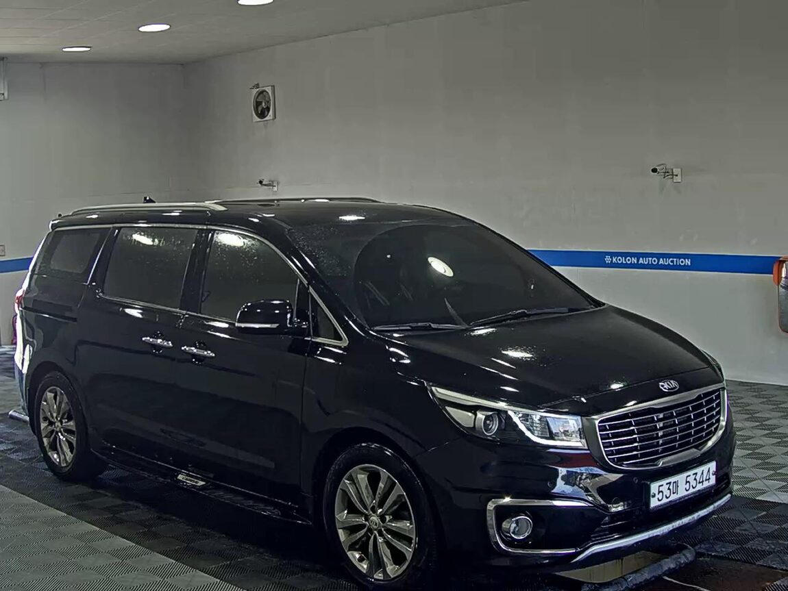 KIA ALL NEW CARNIVAL 7-SEATER LIMOUSINE DIESEL VIP 2018 - zdjęcie 3