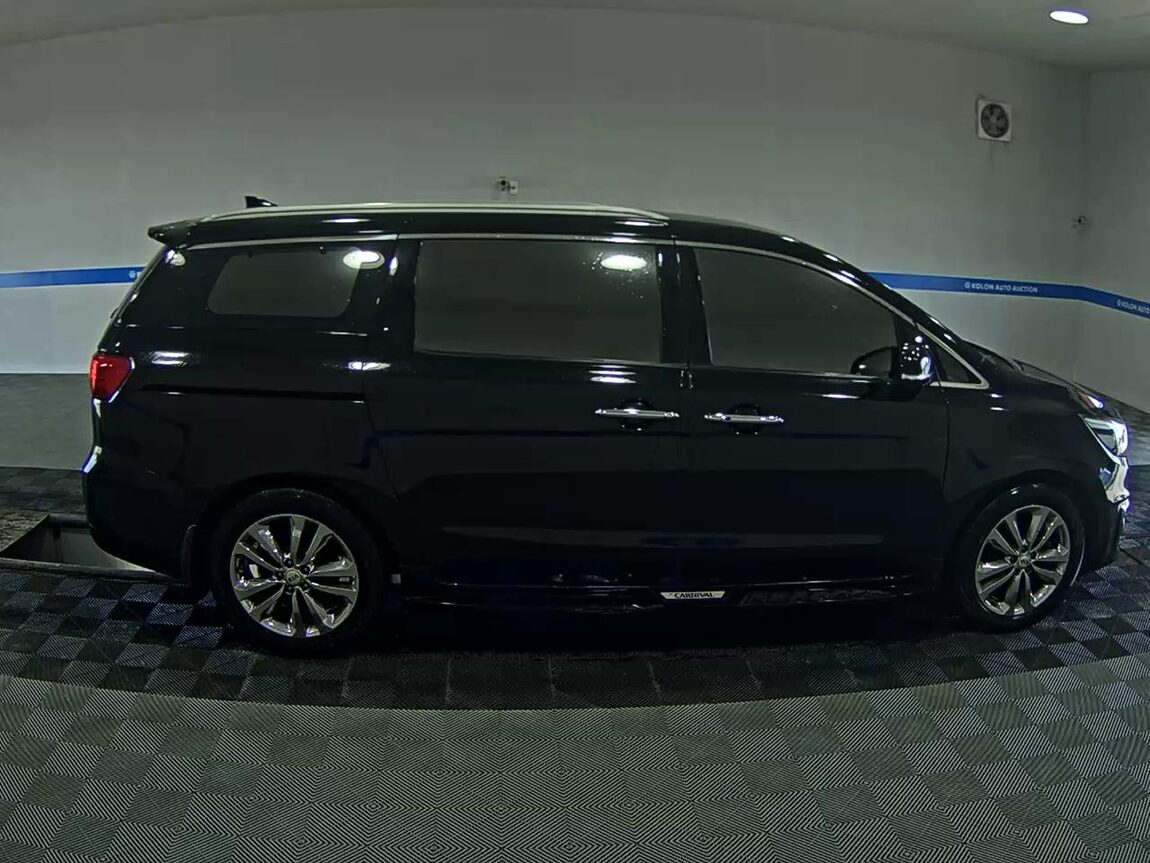 KIA ALL NEW CARNIVAL 7-SEATER LIMOUSINE DIESEL VIP 2018 - zdjęcie 4