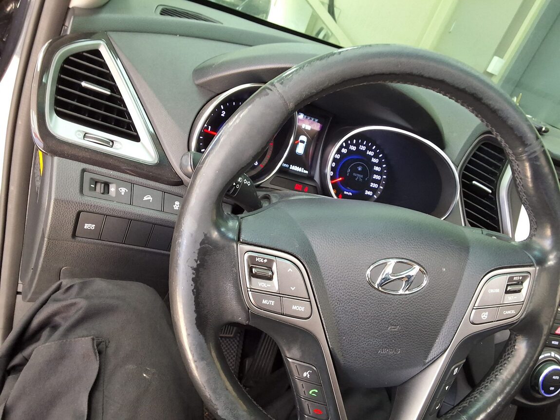 HYUNDAI SANTA FE (DM) DIESEL R2.0 2WD PREMIUM 2013 - zdjęcie 23