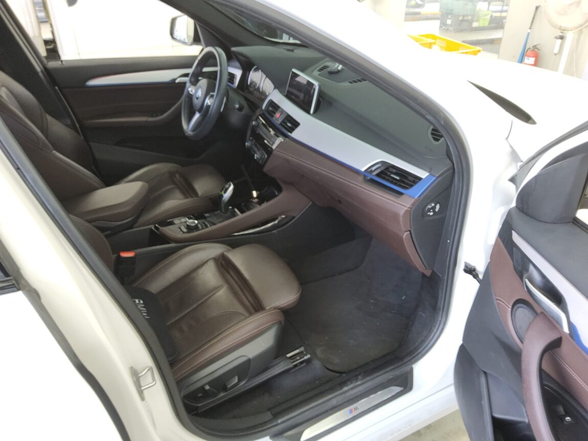 BMW X1 (2ND GEN) 18d xDRIVE M SPORT PACK 2021 - zdjęcie 14