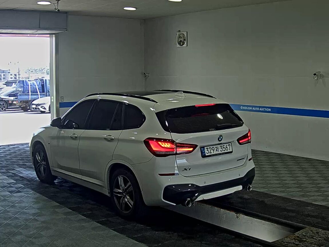 BMW X1 (2ND GEN) 18d xDRIVE M SPORT PACK 2021 - zdjęcie 6