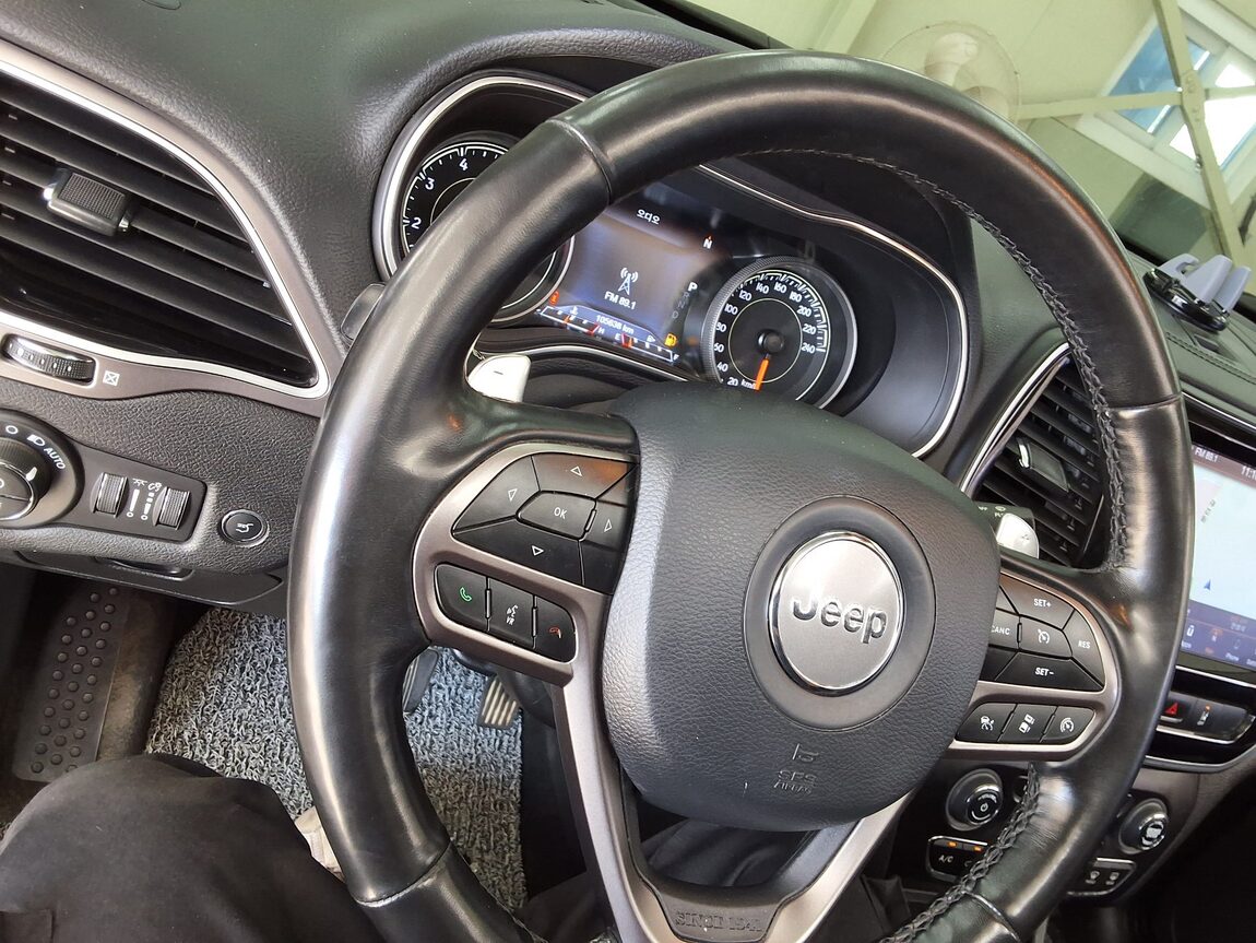 JEEP CHEROKEE (KL) 2.4 AWD LIMITED 2021 - zdjęcie 23