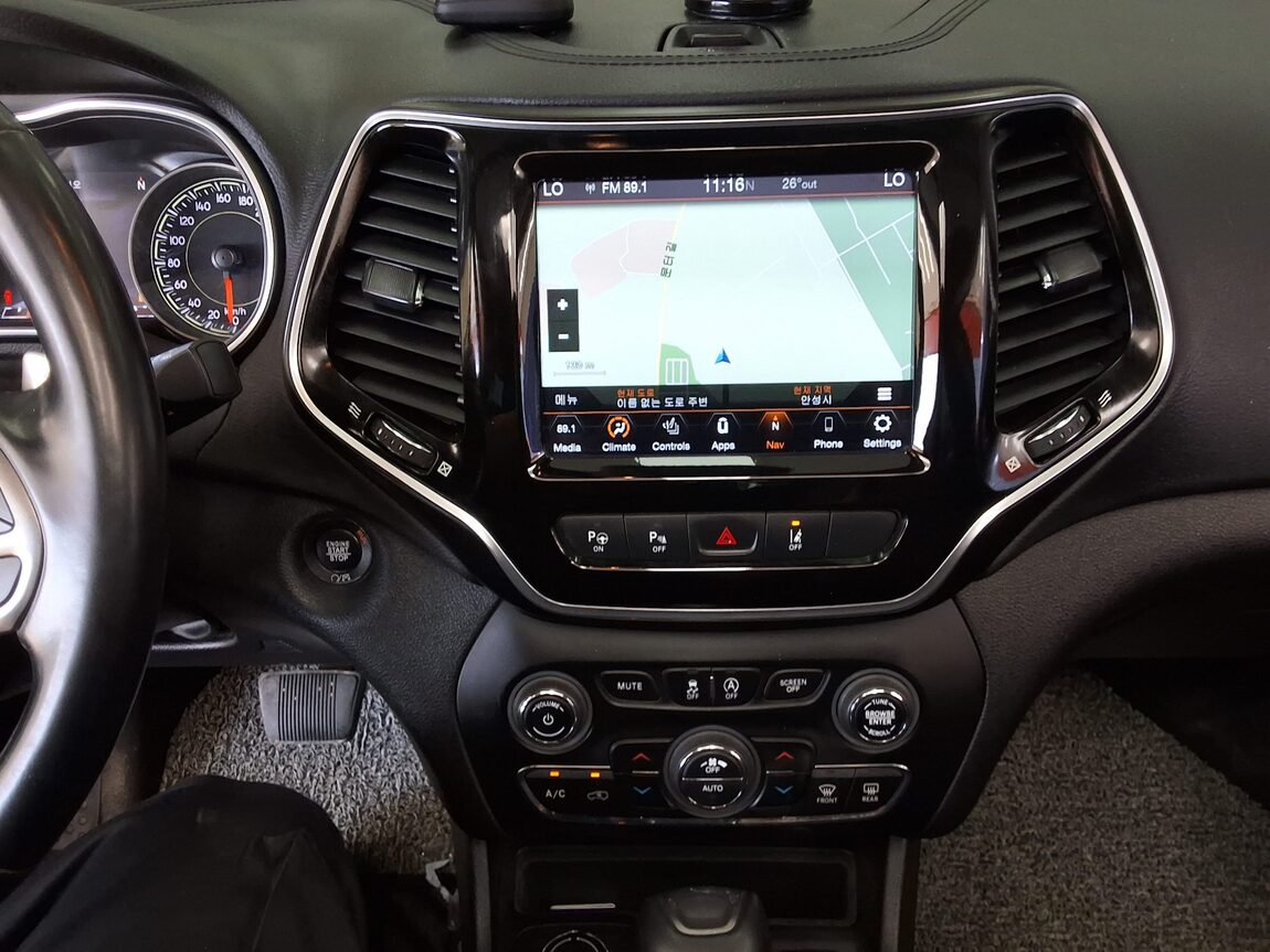 JEEP CHEROKEE (KL) 2.4 AWD LIMITED 2021 - zdjęcie 24