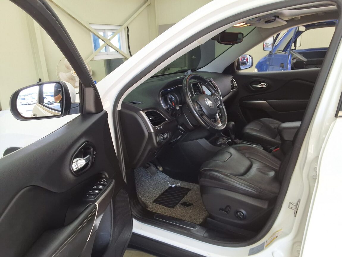 JEEP CHEROKEE (KL) 2.4 AWD LIMITED 2021 - zdjęcie 11